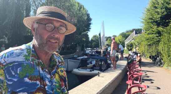 Enjoying watching boats makes Mijndense lock popular with day trippers