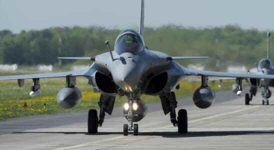 French Rafales in the New Caledonian sky