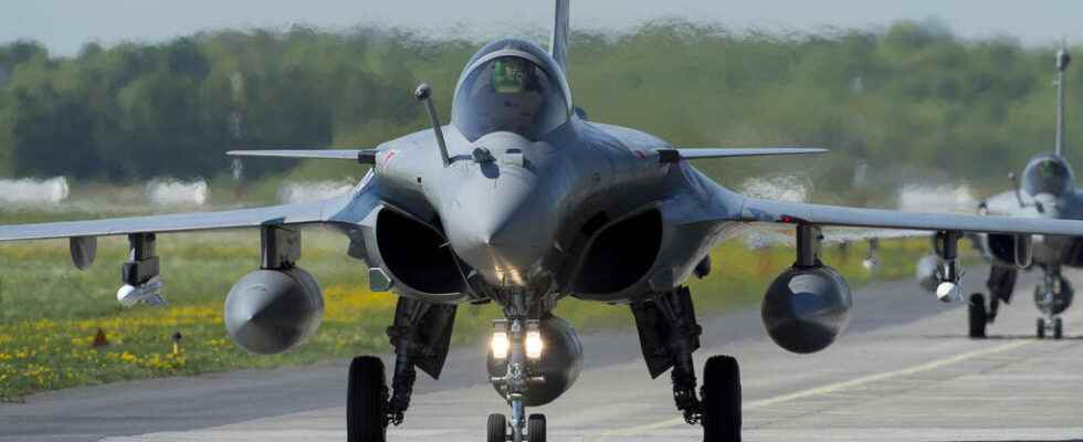 French Rafales in the New Caledonian sky