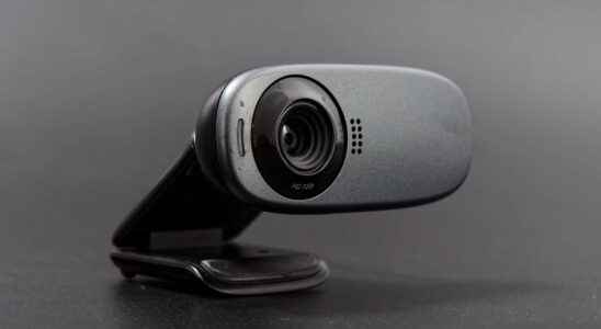 How to hack a webcam remotely