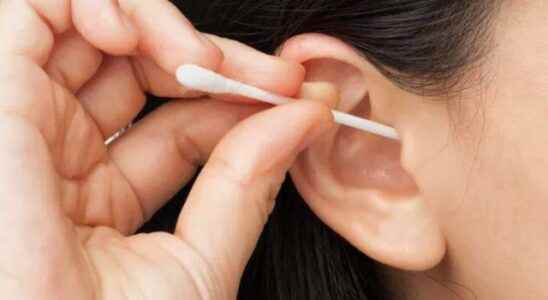 It causes congestion Are ear sticks harmful How should the