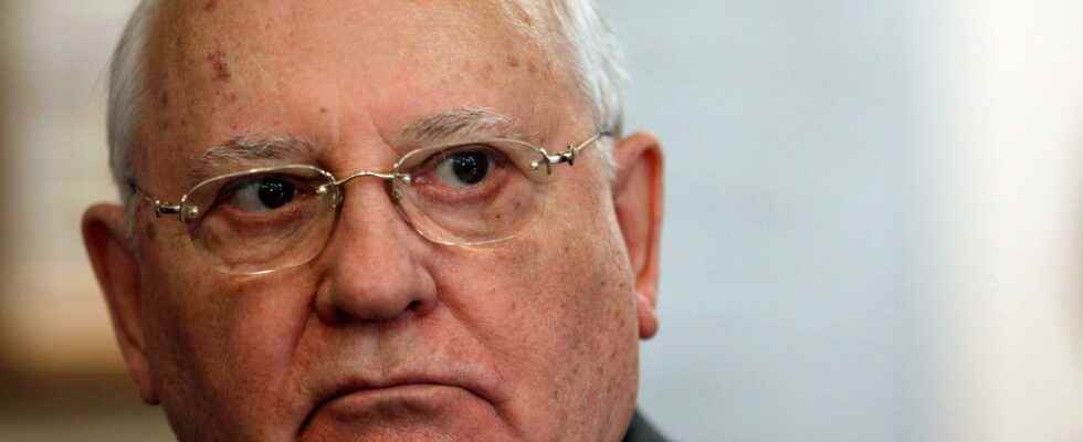 Mikhail Gorbachev dead