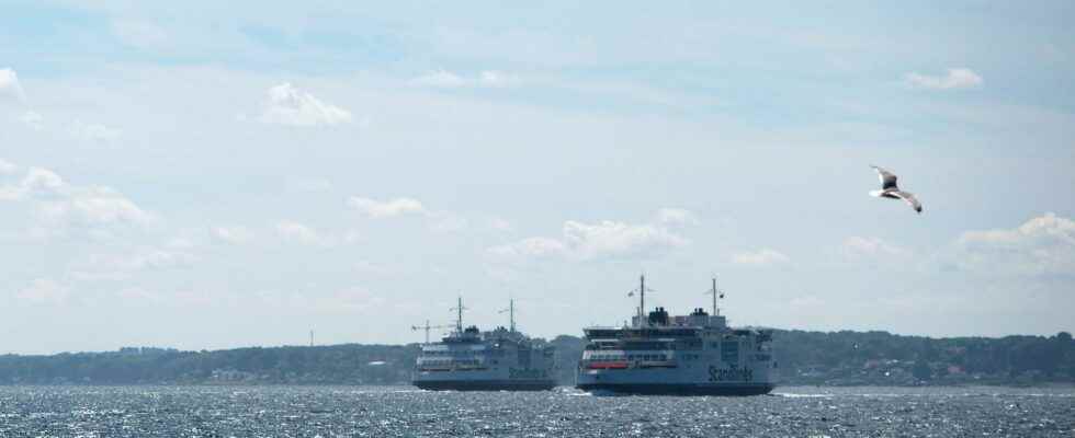 Oil spill outside Helsingborg VMA issued