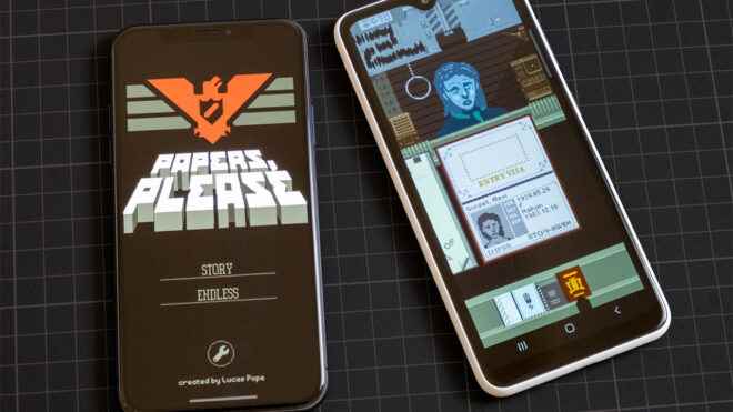 Papers Please launches for smartphones too