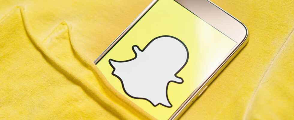 Snapchat has just officially launched Family Center a parental control