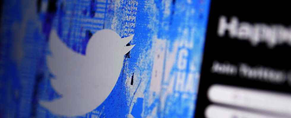 Twitters former cybersecurity chief accuses it of gross negligence