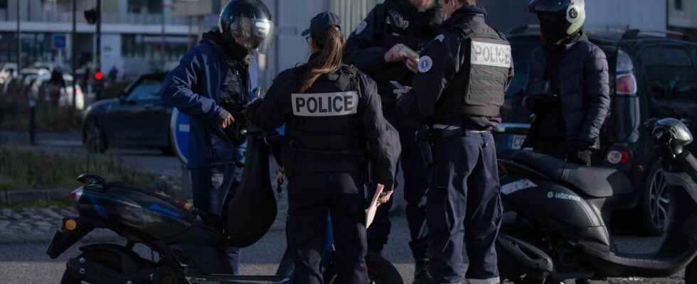 a girl injured in Pontoise the driver in police custody