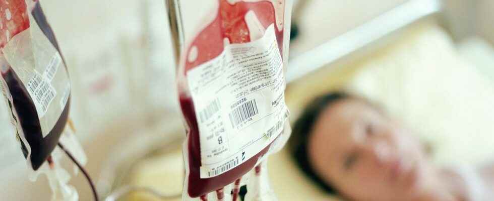 Blood shortage health authorities want to limit blood transfusions