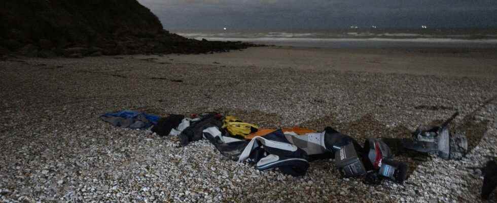 Close to 190 migrants rescued from the English Channel