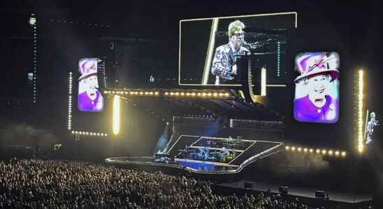 Elton John his emotional tribute after the death of Queen