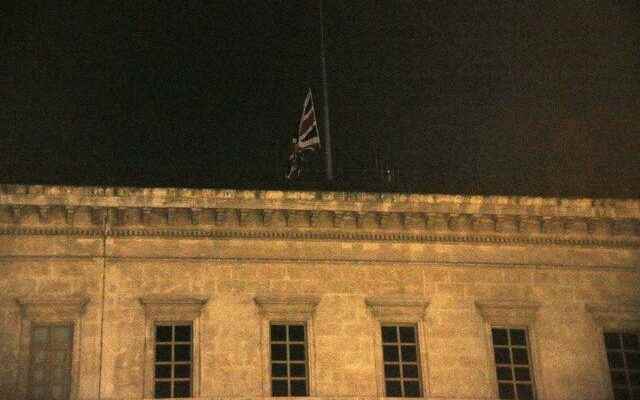 England mourn First images from the streets of London after