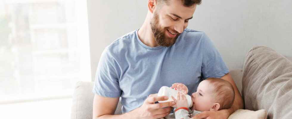 Everything that the one month paternity leave allows dads to do