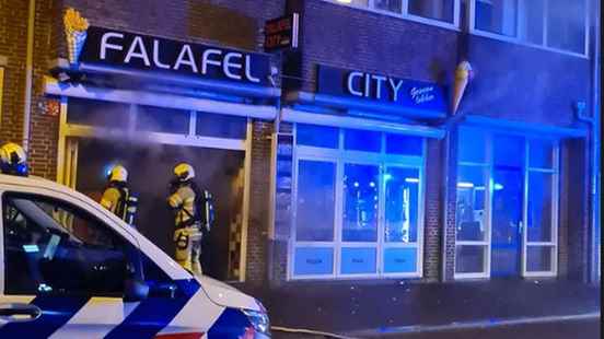 Large fire in Utrecht restaurant extinguished fifteen people evacuated