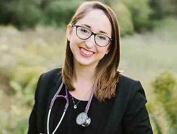 New doctor set to open Woodstock practice