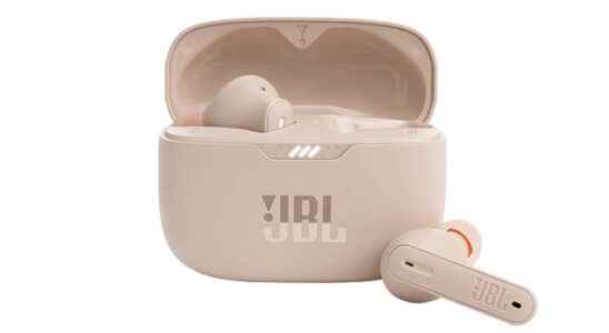 New wireless headphones by JBL and their highlights