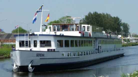 Nieuwegein uses river cruise ship as emergency shelter for refugees