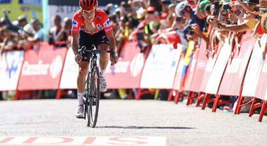 Vuelta 2022 no stage Evenepoel under threat from Roglic the