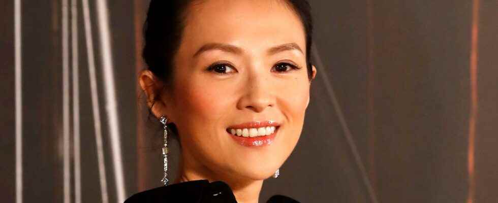 Actors swear allegiance to President Xi