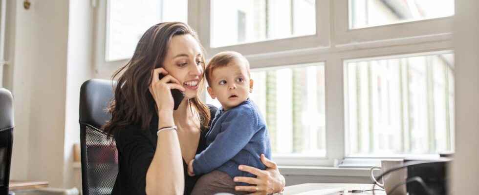 Alternate custody encourages women to work