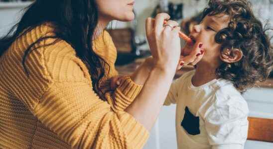 Children beware of the use of paracetamol in sticks