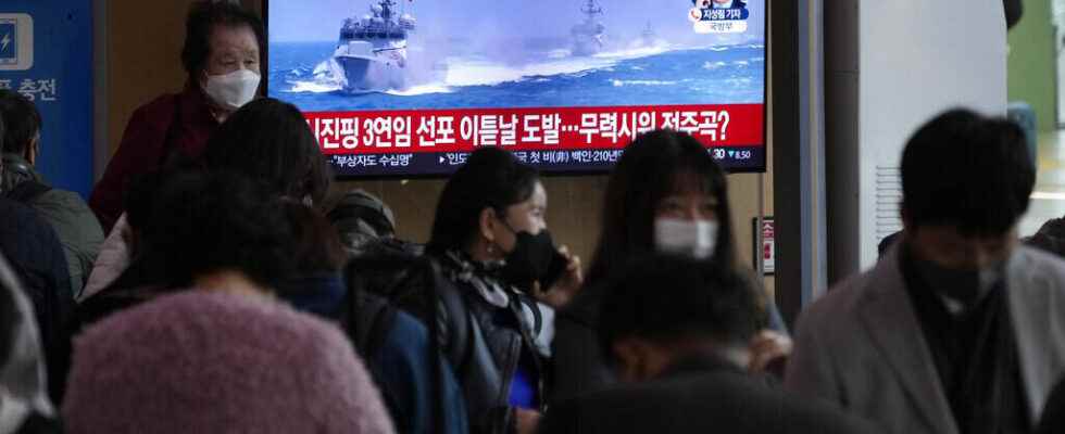 Warning shots between the two Koreas on the maritime border