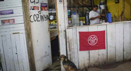 in the working class Vila Carioca district of Sao Paulo voters