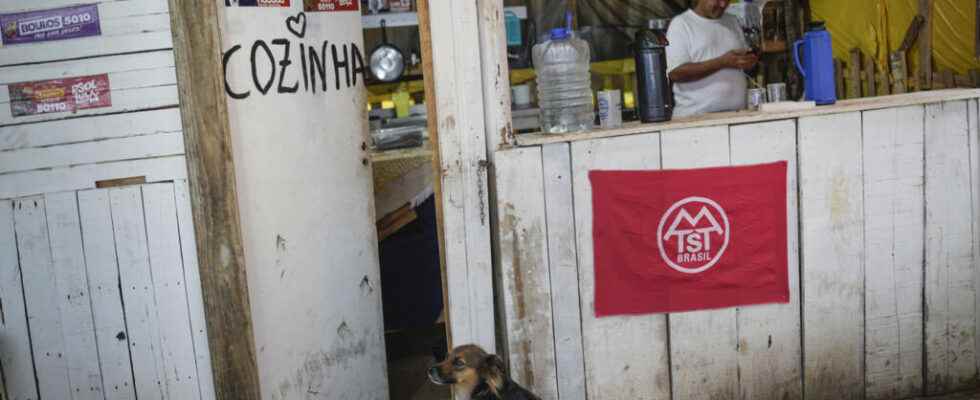 in the working class Vila Carioca district of Sao Paulo voters