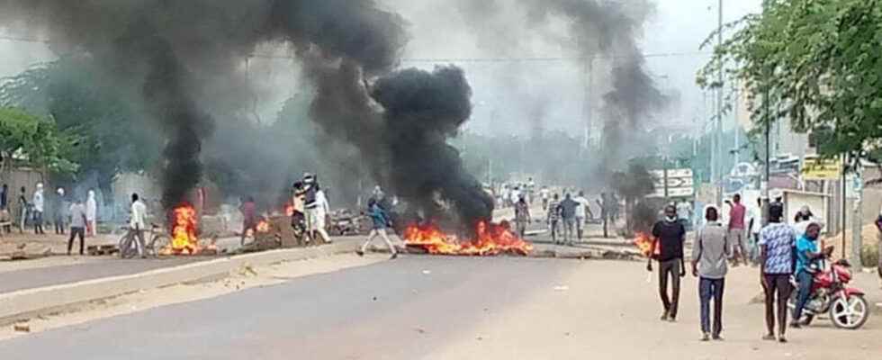 relatives of deceased protesters are still awaiting their remains