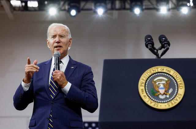 2022-11-29T215322Z_1837732663_RC2PVX95VKJ1_RTRMADP_3_USA-BIDEN