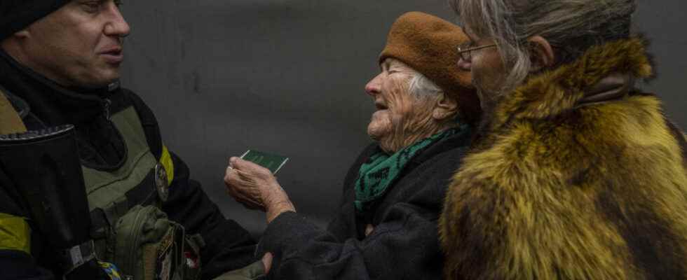 A Ukrainian resistance fighter from Kherson confides At the moment