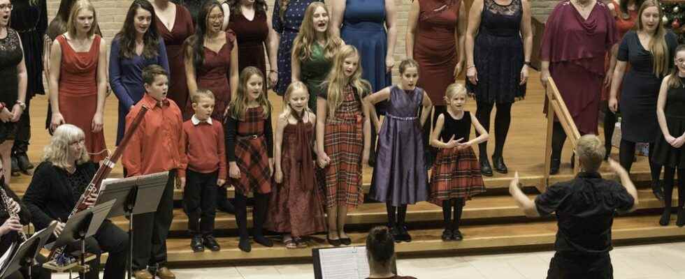 Arcady mounts largest Christmas performance