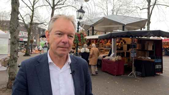 Baarn grants mayor Roell a third term