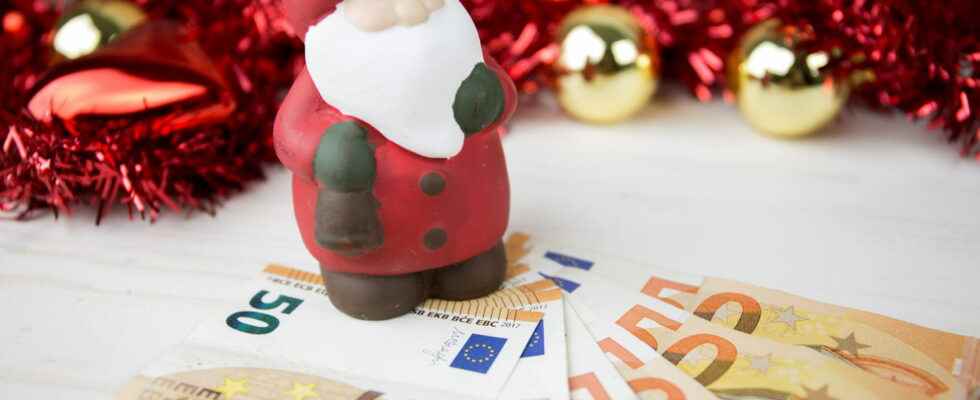 Christmas bonus 2022 up to 400 euros bonus For who