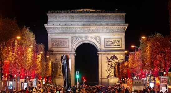 Christmas illuminations 2022 the Champs Elysees inaugurated this Sunday November 20