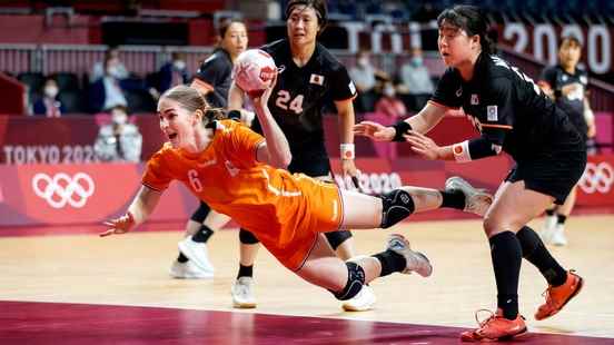 Handball players to second round at European Championships