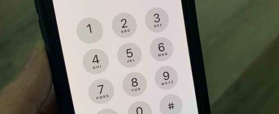 Hello Fourth area code coming to Southwestern Ontario