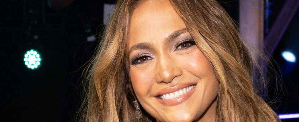 Jennifer Lopez hasnt aged a bit since she turned 30