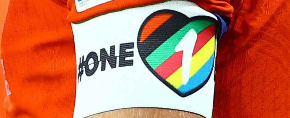 LGBT armband in Qatar what is it exactly Who wears