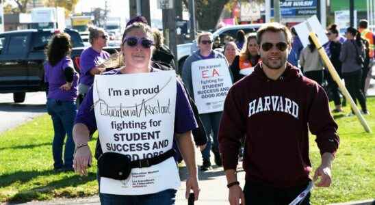 Large turnout for CUPE rally in Chatham