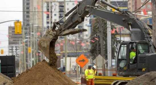 London area sheds 1000 jobs as unemployment edges up