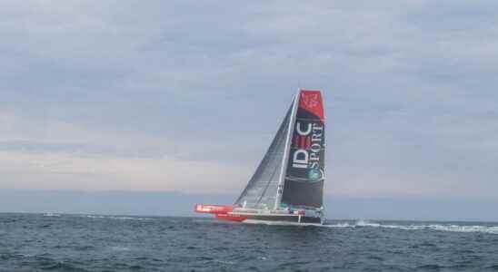 Route du Rhum 2022 who is leading the race The