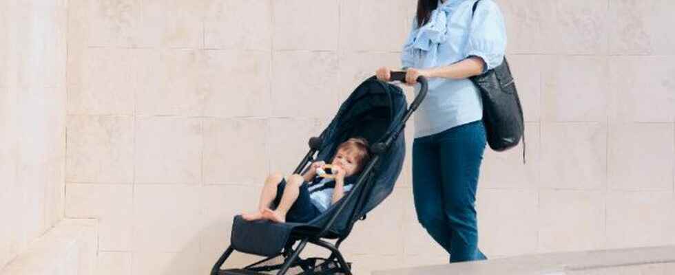 The best cabin strollers for traveling