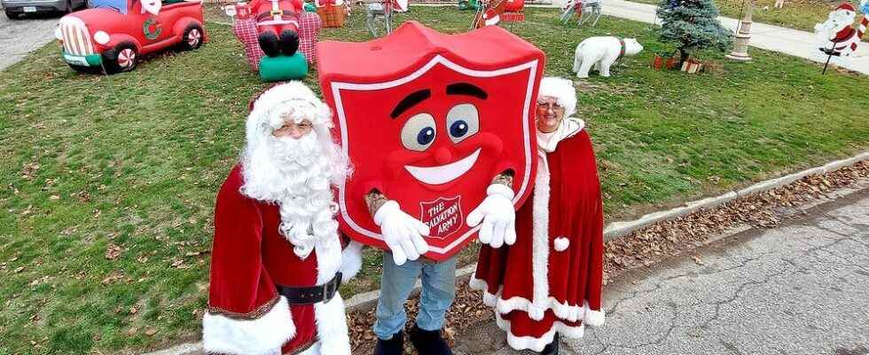 Chatham couple looking forward to playing Santa and Mrs Clause