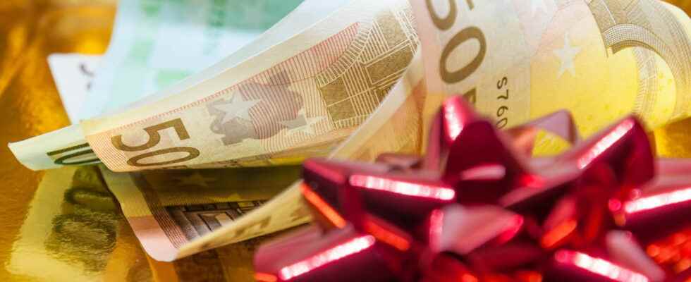 Christmas bonus 2022 CAF MSA and Pole Emploi payment dates