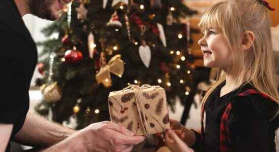 Christmas do not offer these gifts to your children