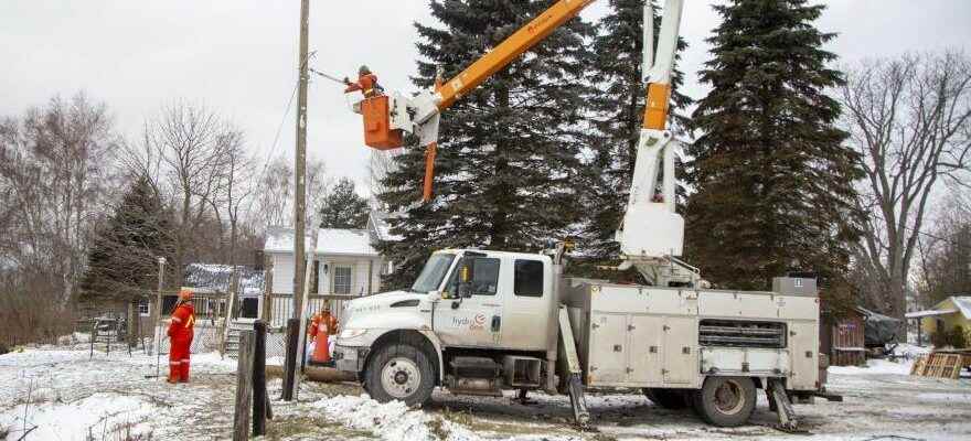 Christmas storm knocks out power for days along Lake Erie