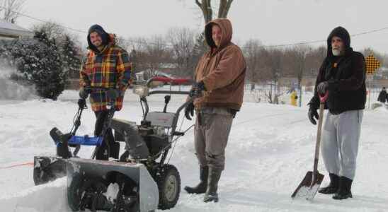 Crews working around the clock to plow streets during storm