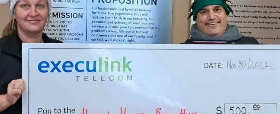 Execulink gives Huron House Boys Home a Christmas donation