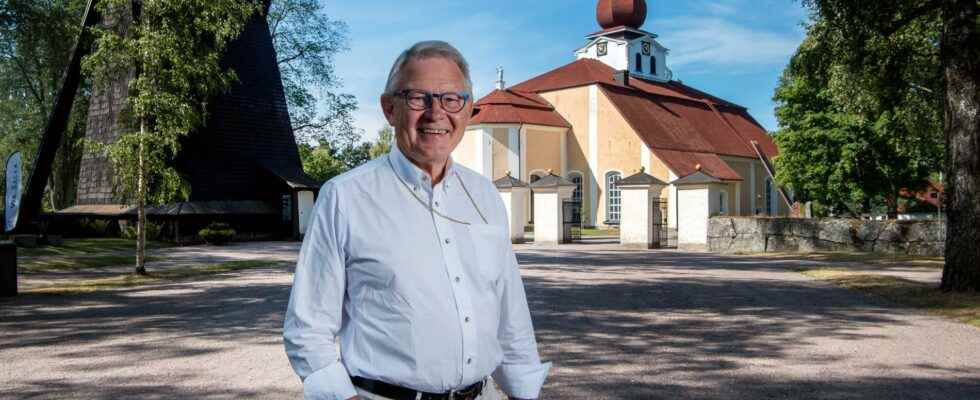 Former Archbishop Friendly and Stubborn Pope