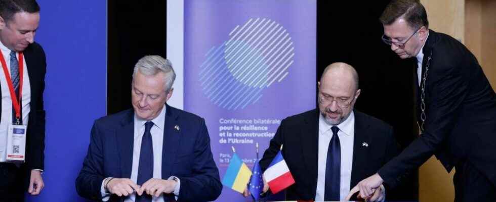 France to supply Ukraine with rails bridges and seeds